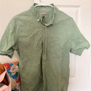 L.L. Bean Men’s Sage Green Short-Sleeve Button-Down Shirt